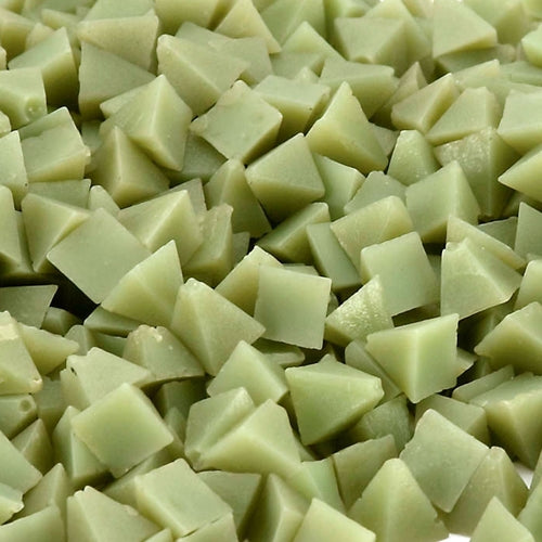 Light Green Plastic Pyramids, 400 grit – 50 lbs.